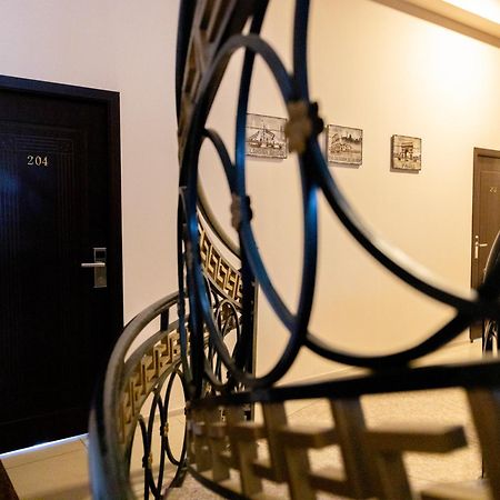 Comfort Hotel Ереван Екстериор снимка