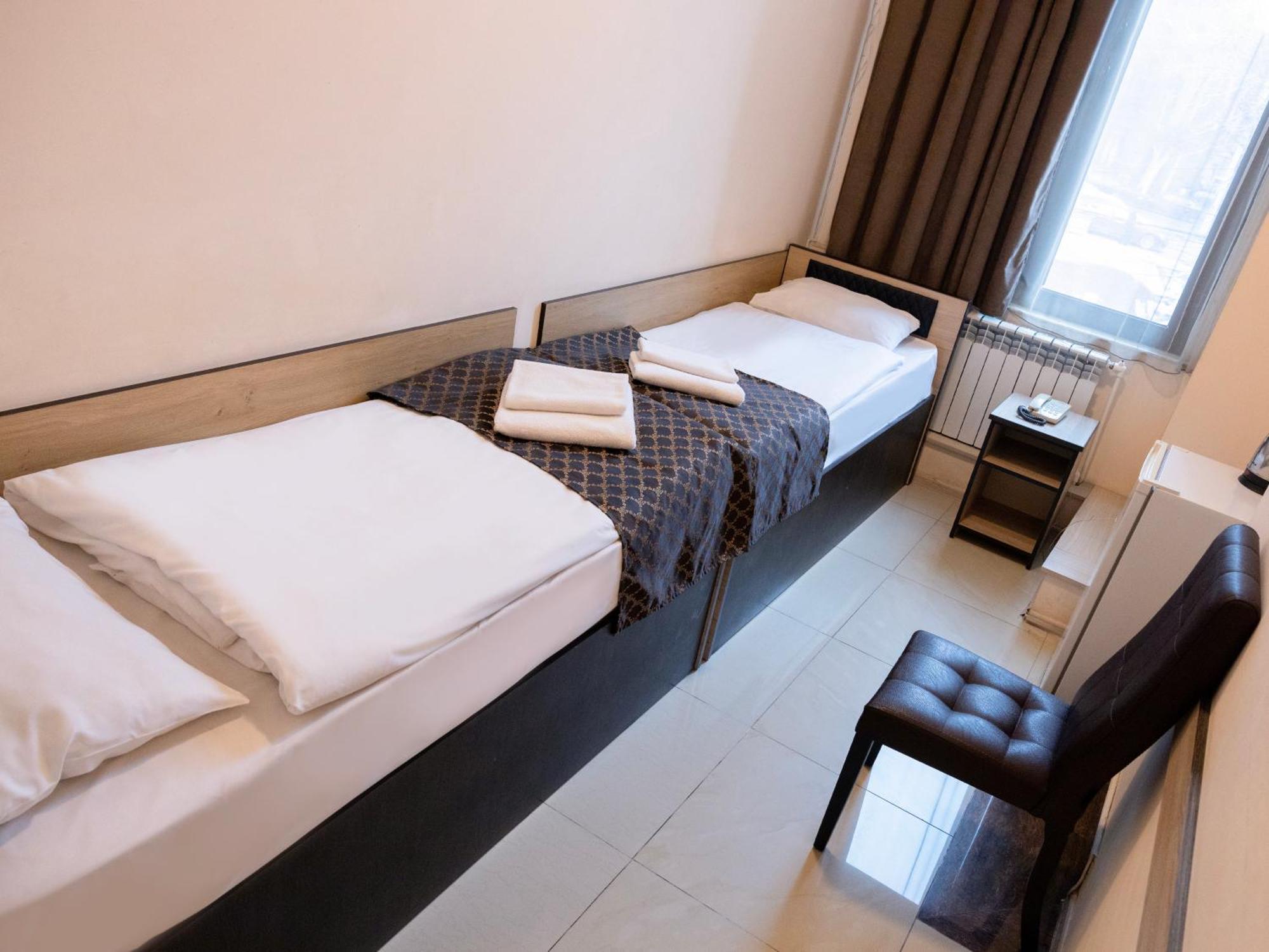 Comfort Hotel Ереван Екстериор снимка